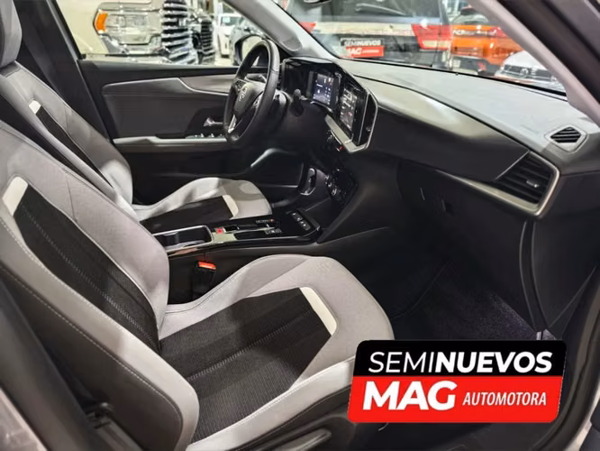 OPEL Mokka 1.2T ELEGANCE 4X2 AT8 5P 2023 - Imagen 11