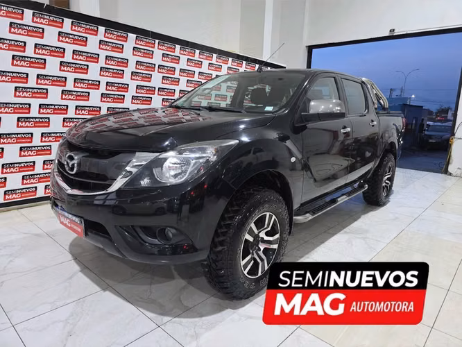 MAZDA BT-50 2.2 DOBLE CABINA 2017