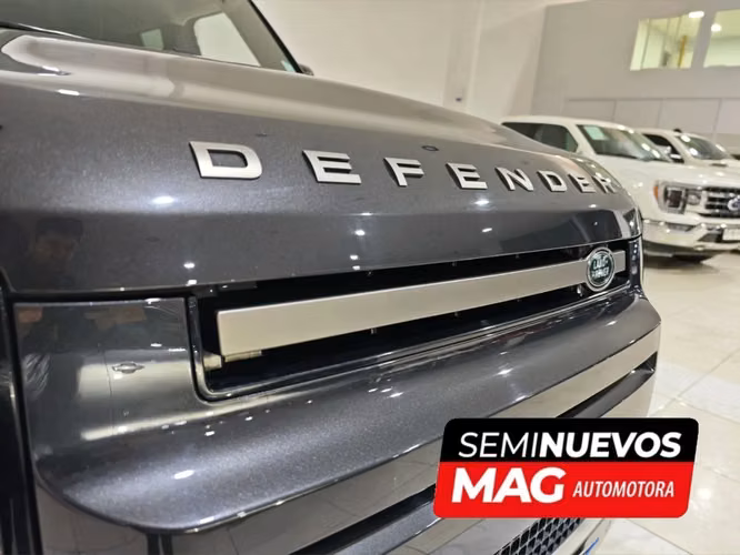 LAND ROVER DEFENDER 3.0 4X4 AT 3P 2024
