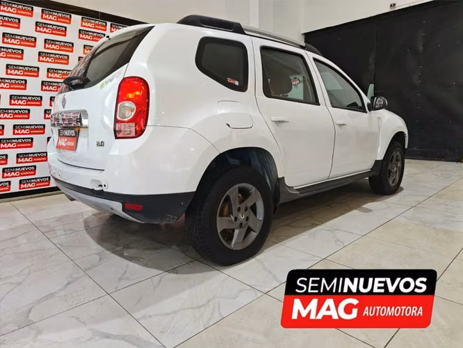 RENAULT Duster DYNAMIQUE 4X4 2.0 2014
