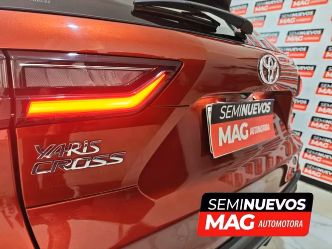 TOYOTA Yaris 1.5 XI CVT 4X2 2024