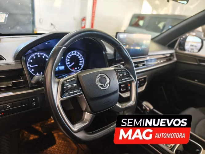 SSANGYONG Rexton 2.0T LX AWD 6AB 6AT 5P 2024 - Imagen 5