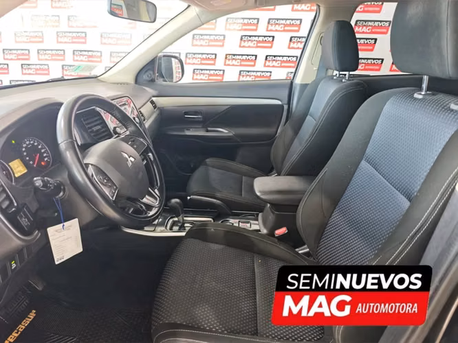MITSUBISHI OUTLANDER 2.0 CVT 2018 - Imagen 7