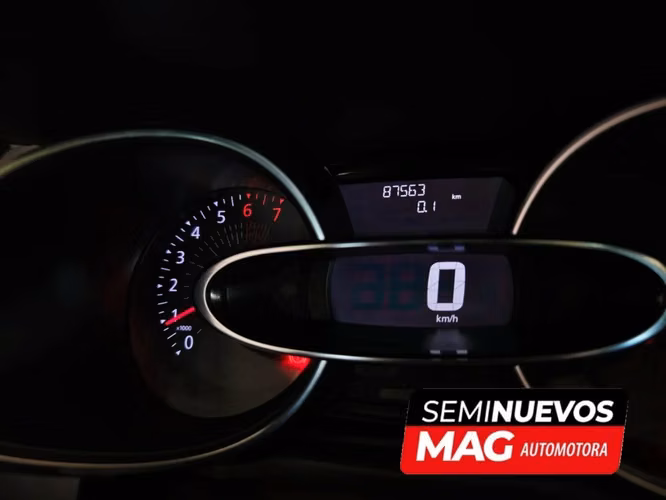 RENAULT CLIO DYNAMIQUE 900 CC 2018