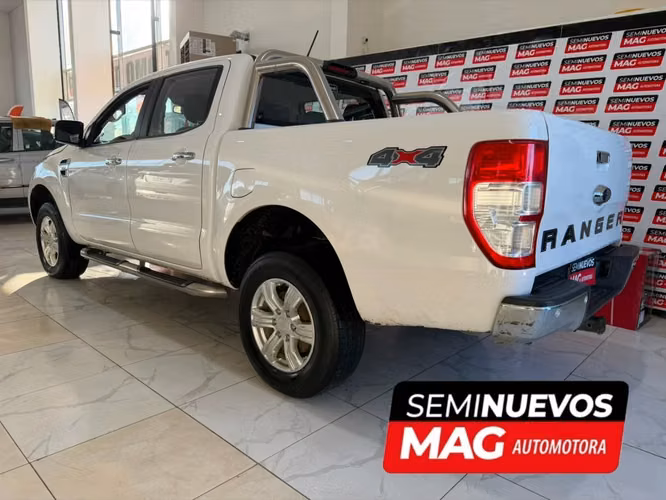 FORD RANGER XLT 4X4 AT 2023 - Imagen 2