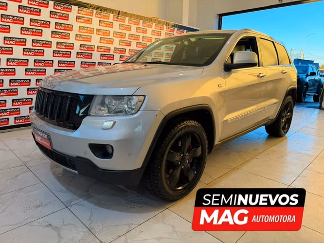 JEEP GRAND CHEROKEE OVERLAND 5.7 2012