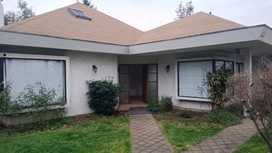 VENDE AMPLIA CASA AV PADRE HURTADO - Imagen 2