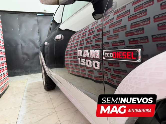 RAM 1500 LARAMIE 4X4 3.0 AUT 2017