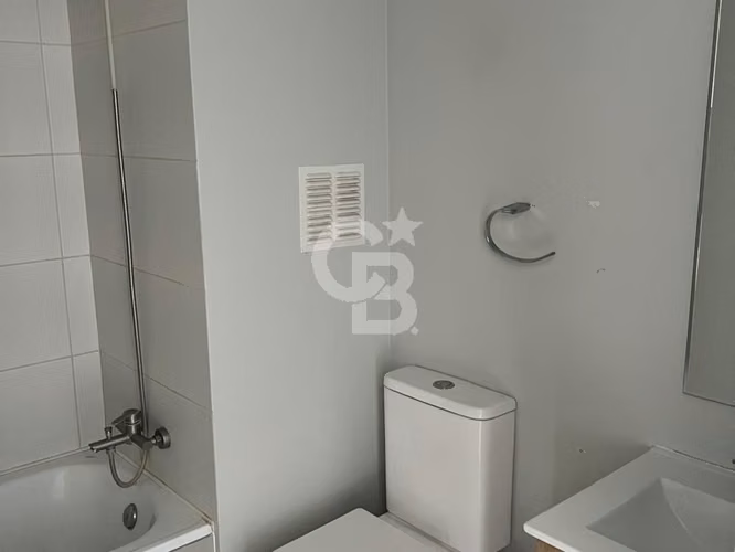 Excelente ubicacion departamento en Puerto - Imagen 9