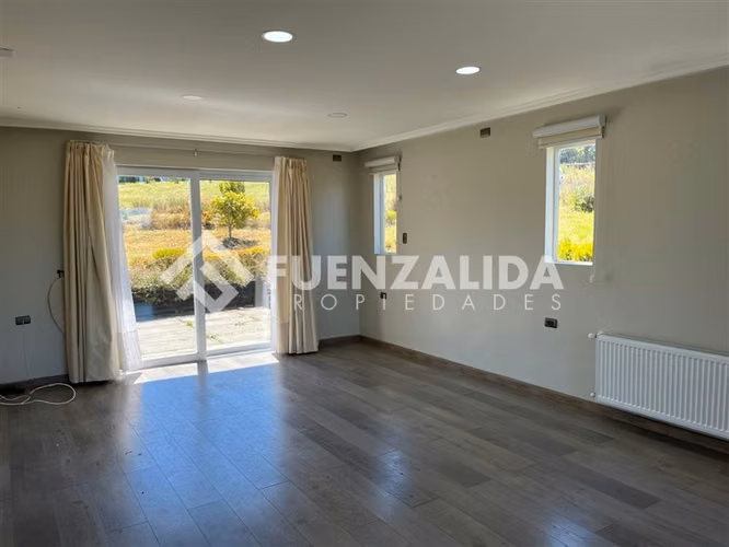 Arrendamos casa 5D5B Condominio Los Graneros Puerto Varas