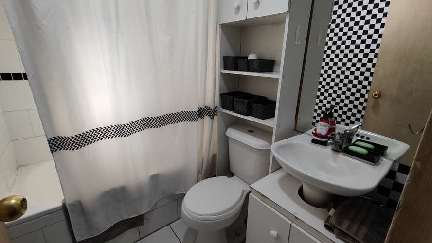 Casa 5 Dormitorios Metro Laguna Sur - Imagen 15