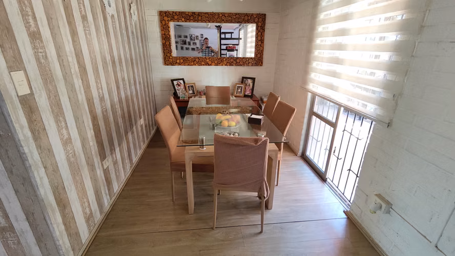 Casa Metro Laguna Sur