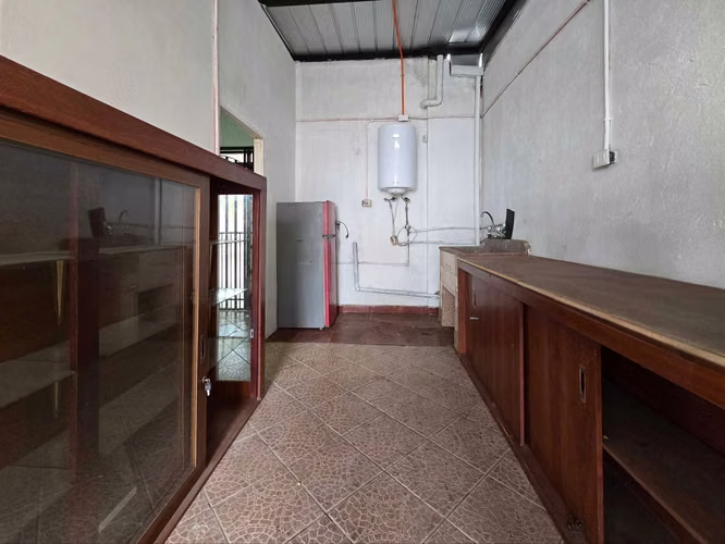 Local Comercial C / capacidad 6 Estac. (179971)