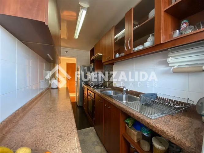 Departamento en venta de 2 dorm. en Viña del Mar