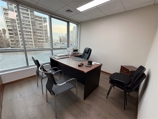 Oficina en arriendo en Providencia