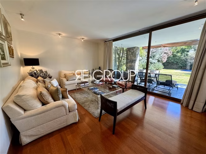 Casa en condominio en venta de 4 dorm. en Lo Barnechea - Imagen 3