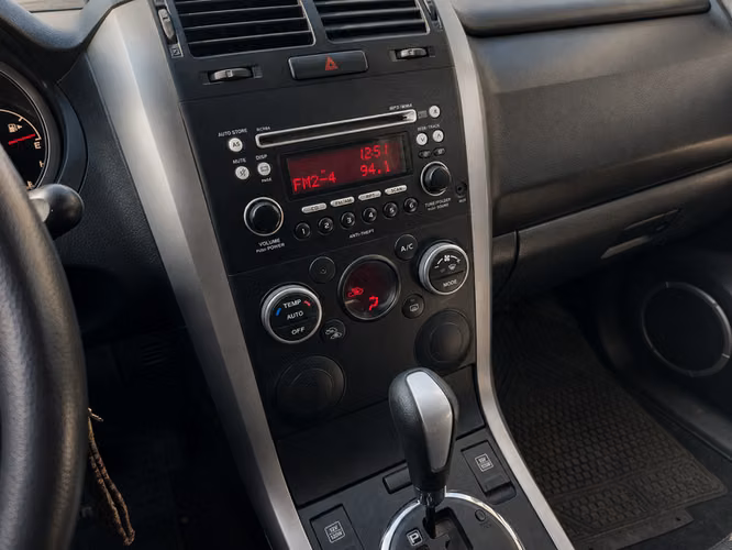 SUZUKI GRAND NOMADE GLX SPORT 2.4 - 2018 | 4373