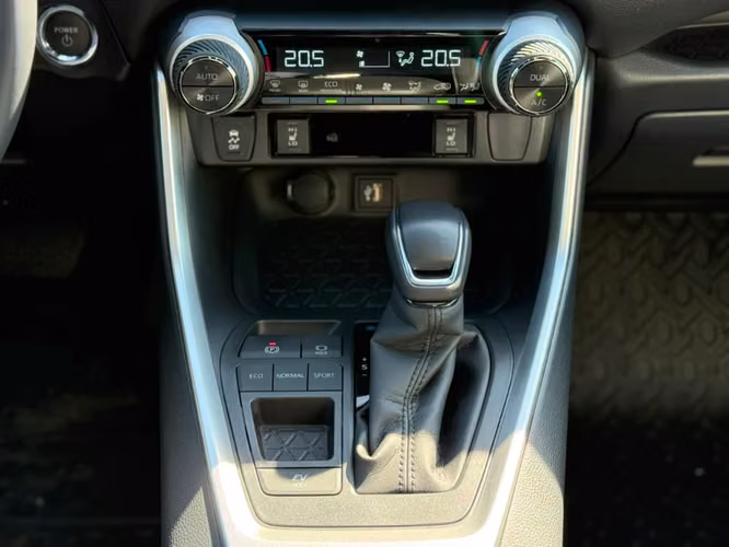 Toyota Rav4 HV XSE 25 4x2 CVT A25HVXSE-01 2025 - Imagen 14
