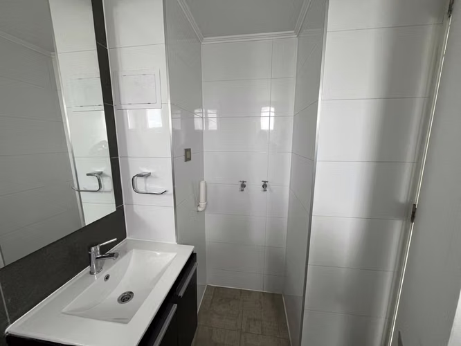 ARRIENDA DEPARTAMENTO INDEP 2 HAB 1 BA EST