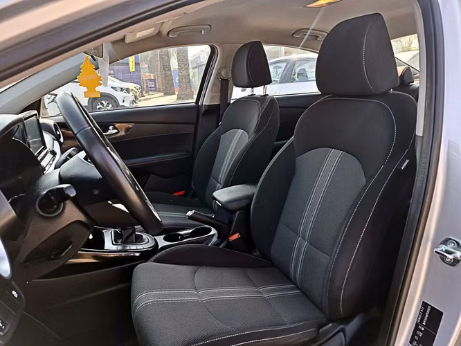 KIA CERATO 2024
