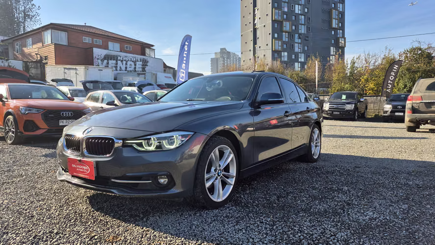 BMW 318 SPORT 2018