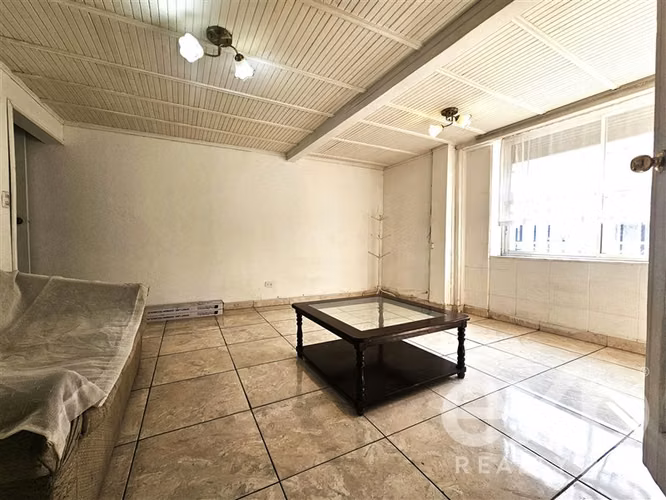 Huérfanos con García Reyes Casa en venta en Santiago