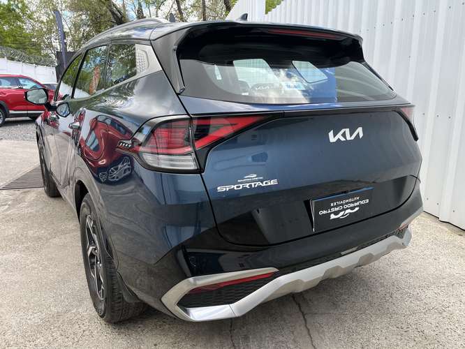 KIA SPORTAGE EX 2.0 CC AT 4X2 AÑO 2023