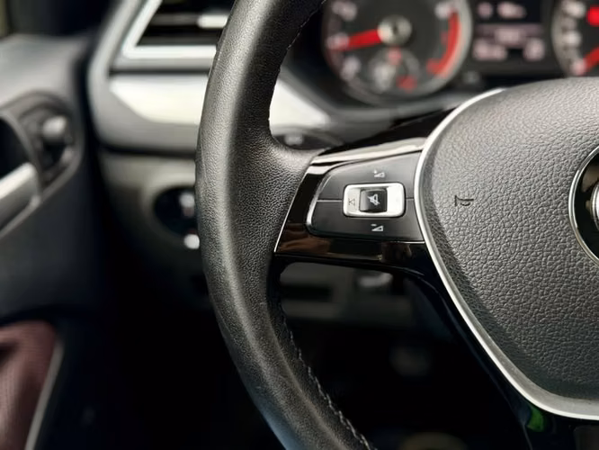VOLKSWAGEN VOYAGE HIGHLINE 1.6 - 2022 | 2861 - Imagen 16