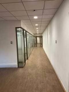 Local u oficina en privilegiado sector (180007) - Imagen 4