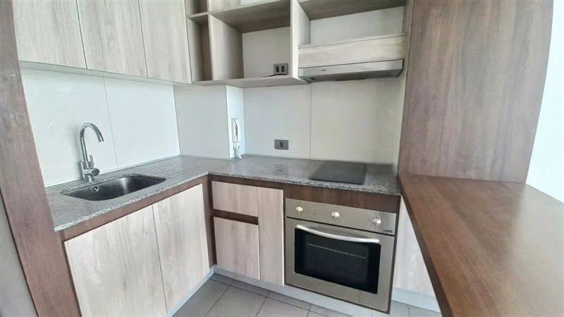 Departamento en arriendo de 1D-1B-1E en Metro Matta