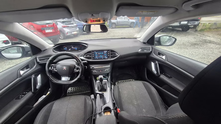 PEUGEOT 308 2021 - Imagen 17