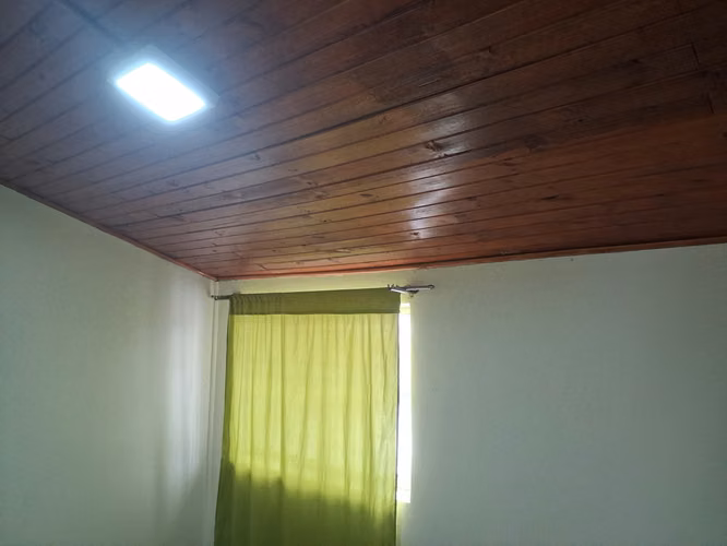 comoda y amplia casa en Faustino Gonzalez , 12 norte con 14 Orfiente - Imagen 16