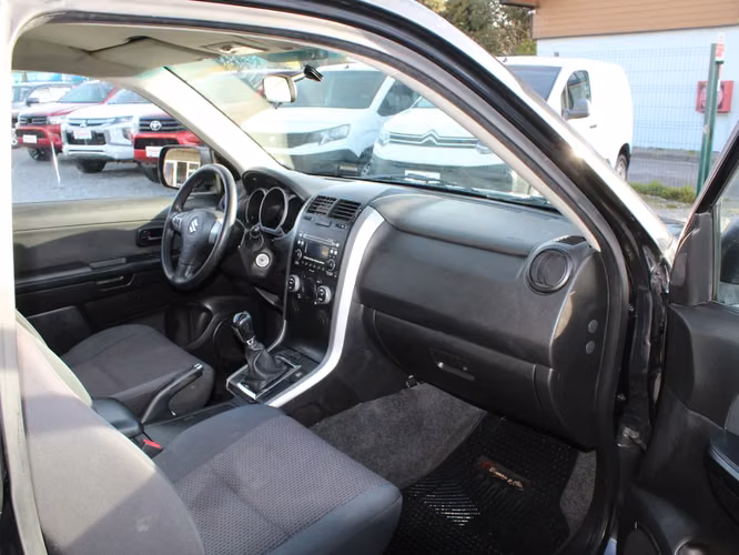 SUZUKI Grand Vitara GLX SPORT 1.6 2014