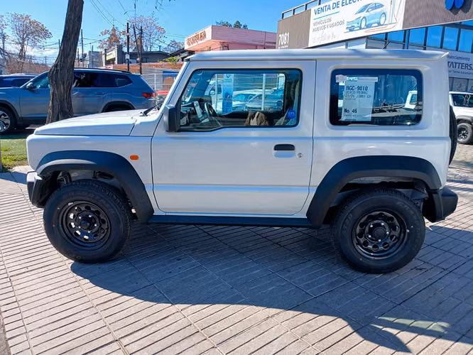 SUZUKI JIMNY 2026