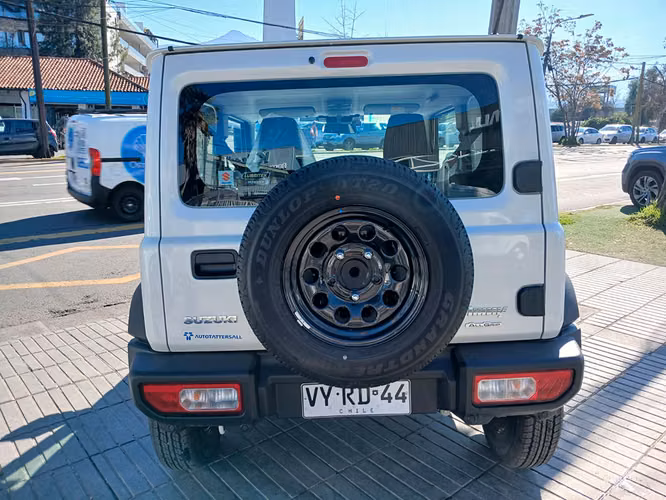 SUZUKI JIMNY 2026