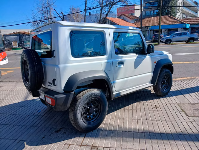 SUZUKI JIMNY 2026