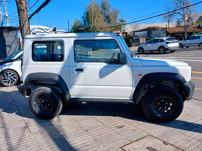 SUZUKI JIMNY 2026