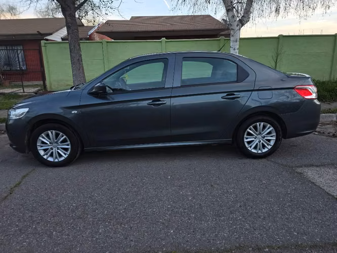 SE VENDE PEUGEOT 301