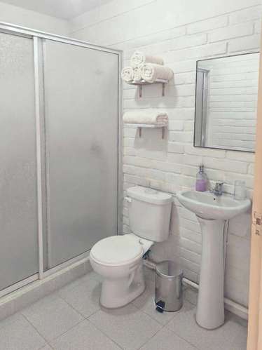 Arriendo casa 5D/3B/3E Ideal minería (180038)