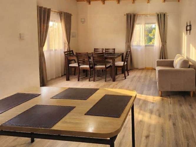 Arriendo casa 5D/3B/3E Ideal minería (180038)