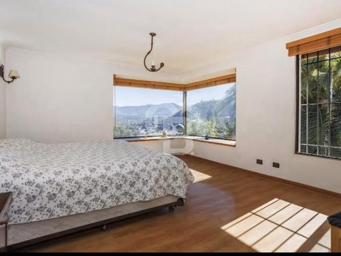 Gran Casa en Quinchamalí 7D5B+7E La Quebrada - Las Condes - Imagen 13