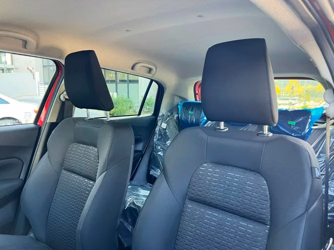 SUZUKI SWIFT GL HYBRID 1.2 AT 2026