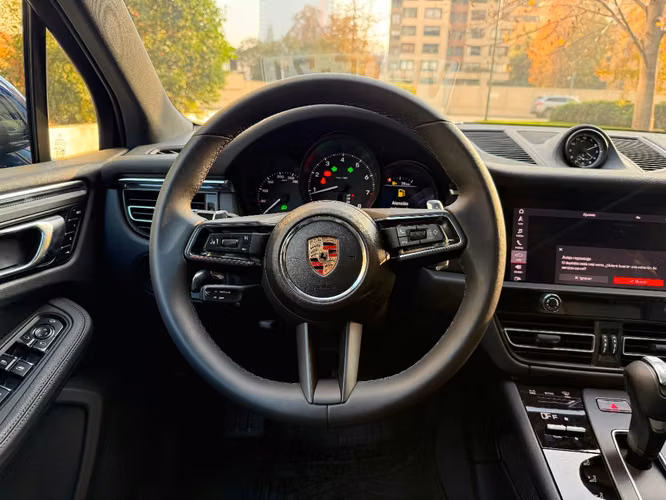 PORSCHE MACAN  R4 III 5P 4X4 2.0 AUT 2026