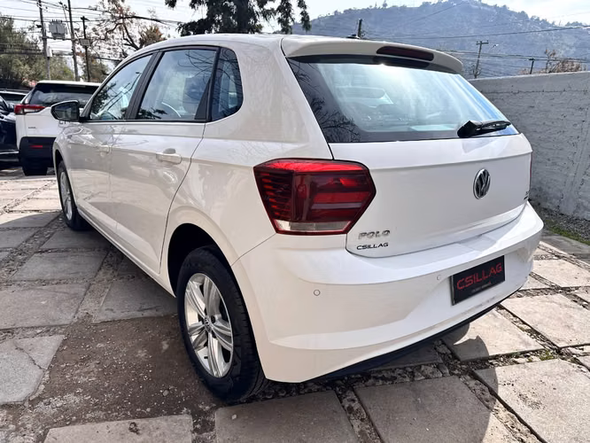VOLKSWAGEN POLO CONFORTLINE 1,6 AUTOMATICO  2019