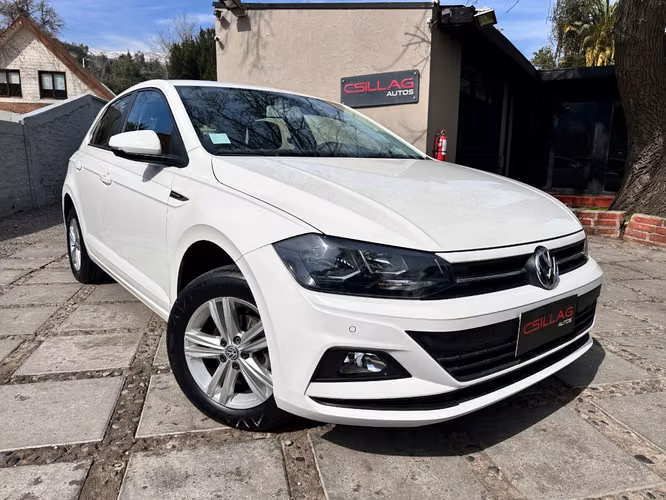 VOLKSWAGEN POLO CONFORTLINE 1,6 AUTOMATICO  2019