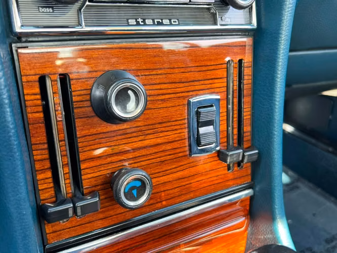 MERCEDES-BENZ SL 450  1975