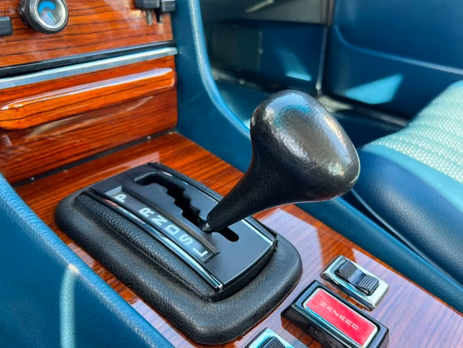 MERCEDES-BENZ SL 450  1975