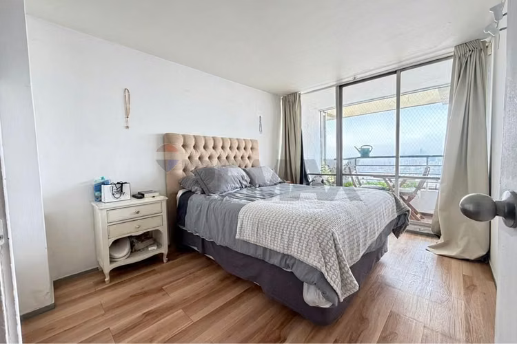 Se vende departamento en torres de apoquindo