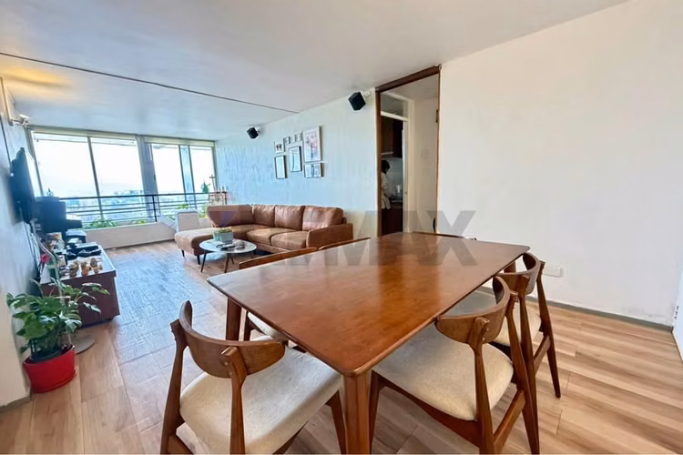 Se vende departamento en torres de apoquindo
