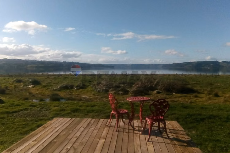 Paraíso frente al mar en quilquico, chiloé - Imagen 7